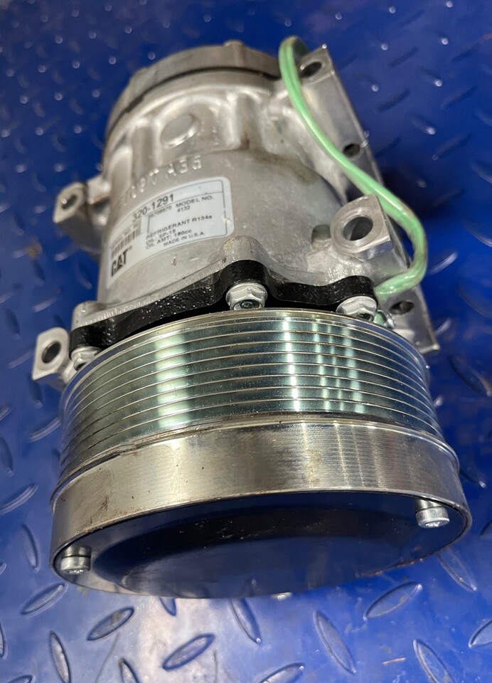 CATERPILLAR AC Clima compressor 320-1291 - Компресор климатик за Строителна техника: снимка 4 CATERPILLAR AC Clima compressor 320-1291 - Компресор климатик за Строителна техника: снимка 4