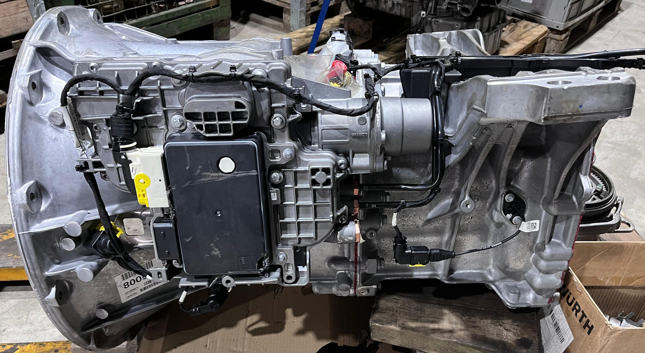 MERCEDES-BENZ Actros Transmission A960 261 0801 - G211-12 - Трансмисия: снимка 1 MERCEDES-BENZ Actros Transmission A960 261 0801 - G211-12 - Трансмисия: снимка 1