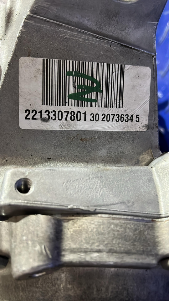 MERCEDES-BENZ Front differential A2213307801 - Диференциал: снимка 5 MERCEDES-BENZ Front differential A2213307801 - Диференциал: снимка 5