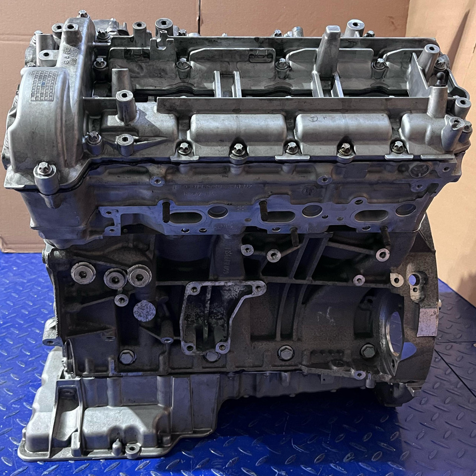 MERCEDES-BENZ Motor Reconditionat OM642.899 - Двигател за Камион: снимка 4 MERCEDES-BENZ Motor Reconditionat OM642.899 - Двигател за Камион: снимка 4