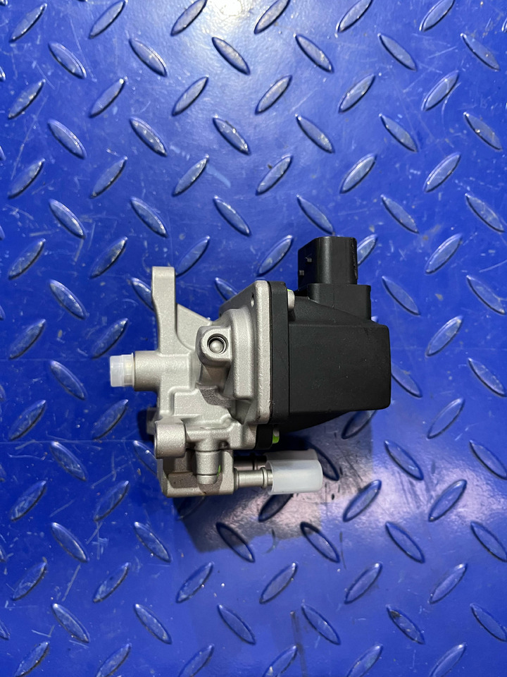 Mercedes Benz Actros, Arocs, Axor Euro 6 Adblue Doser Unit - Изпускателна система за Камион: снимка 2 Mercedes Benz Actros, Arocs, Axor Euro 6 Adblue Doser Unit - Изпускателна система за Камион: снимка 2