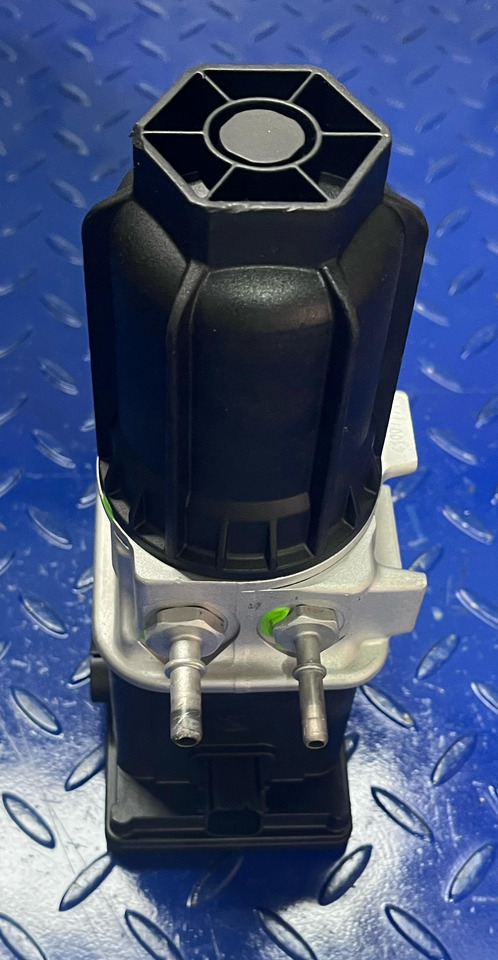 Mercedes Benz Actros, Axor, Arocs, Atego Adblue Pump Euro 6 - Изпускателна система за Камион: снимка 3 Mercedes Benz Actros, Axor, Arocs, Atego Adblue Pump Euro 6 - Изпускателна система за Камион: снимка 3