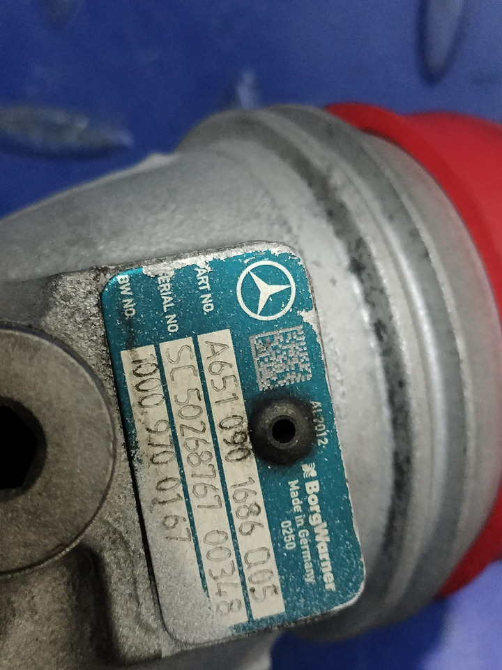 Mercedes Benz BiTurbocharger A6510901686 - Турбина за Лекотоварен автомобил: снимка 3 Mercedes Benz BiTurbocharger A6510901686 - Турбина за Лекотоварен автомобил: снимка 3