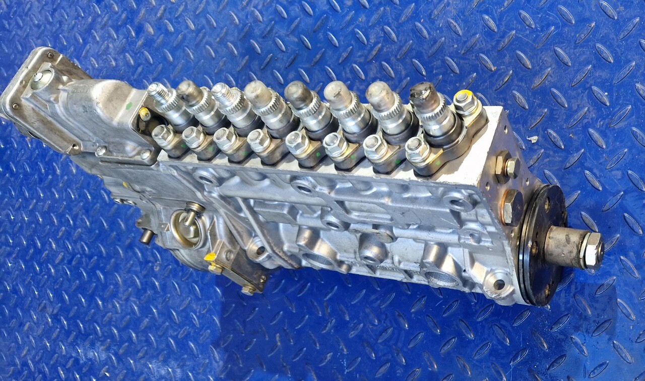 BOSCH INJECTION PUMP 0402648780 - Резервни части за Друга техника: снимка 4 BOSCH INJECTION PUMP 0402648780 - Резервни части за Друга техника: снимка 4