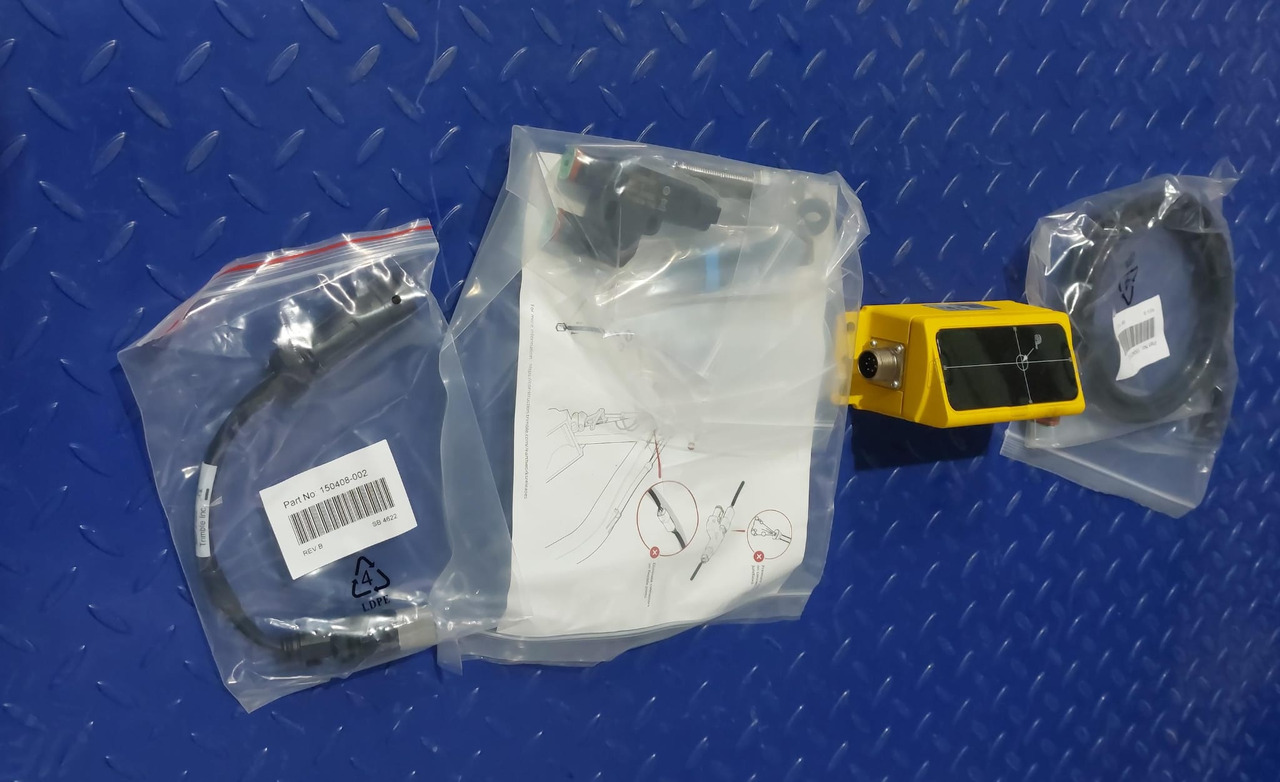 CATERPILLAR KIT Senzor de Captare Laser Trimble LC450/511 - Резервни части за Багер: снимка 2 CATERPILLAR KIT Senzor de Captare Laser Trimble LC450/511 - Резервни части за Багер: снимка 2