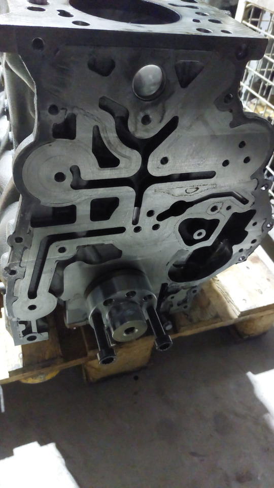 Mercedes Citaro M 936 G natural-gas engine CNG - Резервни части за Автобус: снимка 2 Mercedes Citaro M 936 G natural-gas engine CNG - Резервни части за Автобус: снимка 2