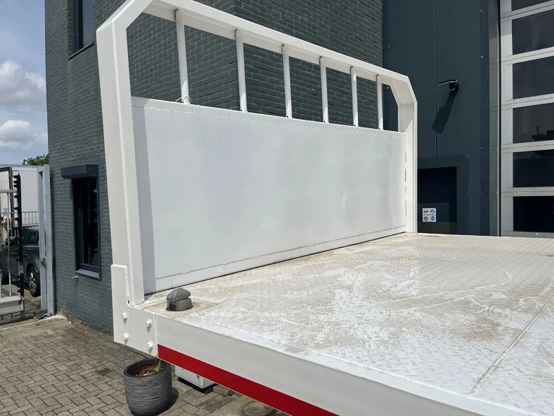 Нови Бордово полуремарке/ Платформа CIMC 3-axle Flatbed Semi-Trailer: снимка 14
