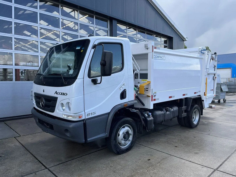 Mercedes-Benz Accelo 815 4x2 Garbage Compactor (2 units) Accelo 815 4x2 Garbage Compactor (2 units) - Боклукчийска кола: снимка 1 Mercedes-Benz Accelo 815 4x2 Garbage Compactor (2 units) Accelo 815 4x2 Garbage Compactor (2 units) - Боклукчийска кола: снимка 1