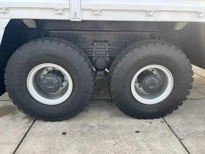 Нови Камион с брезент Mercedes-Benz Arocs 3340 A 6x6 Cargo Truck: снимка 20