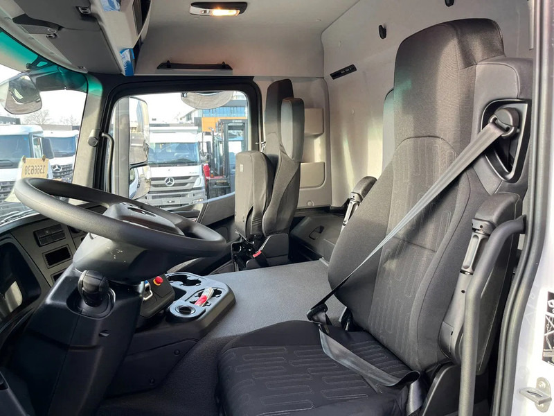 Нови Камион с брезент Mercedes-Benz Arocs 3340 A 6x6 Cargo Truck: снимка 13