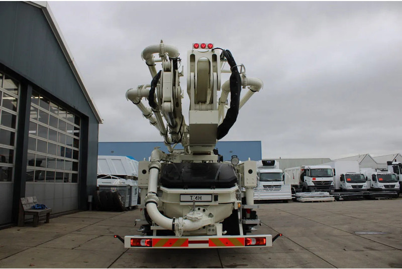 Mercedes-Benz Arocs 4140 8x4 Sany SY49 Concrete Pump Build by Putzmeister - Бетон помпа: снимка 5 Mercedes-Benz Arocs 4140 8x4 Sany SY49 Concrete Pump Build by Putzmeister - Бетон помпа: снимка 5
