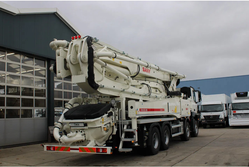 Mercedes-Benz Arocs 4140 8x4 Sany SY49 Concrete Pump Build by Putzmeister - Бетон помпа: снимка 3 Mercedes-Benz Arocs 4140 8x4 Sany SY49 Concrete Pump Build by Putzmeister - Бетон помпа: снимка 3