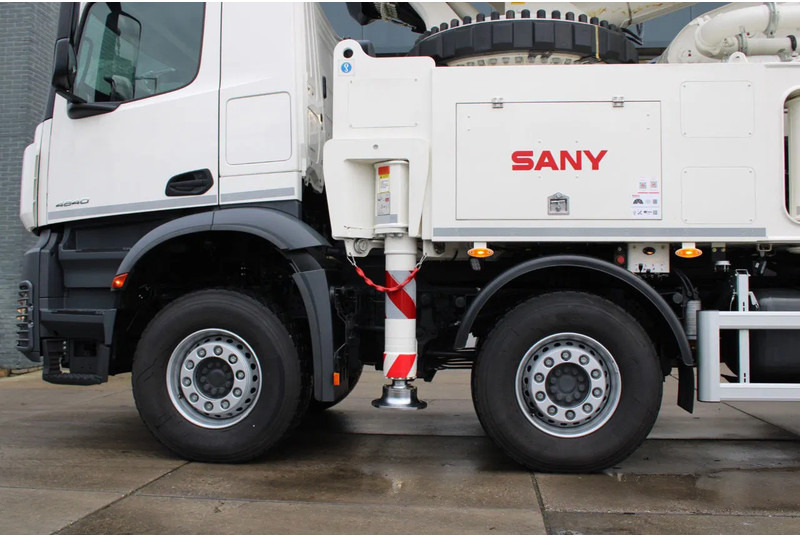 Mercedes-Benz Arocs 4840 8x4 Sany SY56 Concrete pump Build by Putzmeister - Бетон помпа: снимка 5 Mercedes-Benz Arocs 4840 8x4 Sany SY56 Concrete pump Build by Putzmeister - Бетон помпа: снимка 5
