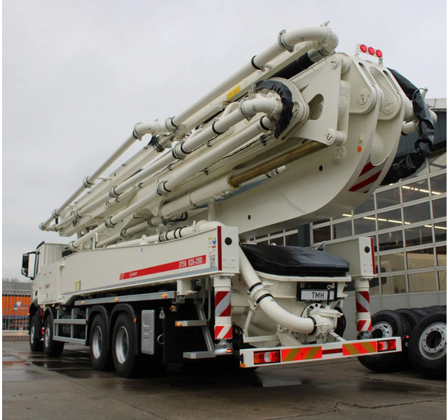Mercedes-Benz Arocs 4840 8x4 Sany SY56 Concrete pump Build by Putzmeister - Бетон помпа: снимка 3 Mercedes-Benz Arocs 4840 8x4 Sany SY56 Concrete pump Build by Putzmeister - Бетон помпа: снимка 3