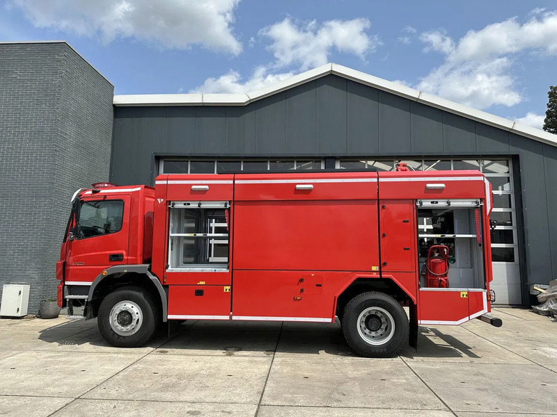 Mercedes-Benz Atego 1725 4×4 Fire Fighting Truck - Пожарна кола: снимка 3 Mercedes-Benz Atego 1725 4×4 Fire Fighting Truck - Пожарна кола: снимка 3