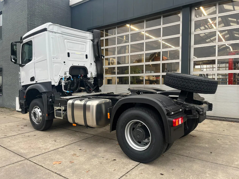 Mercedes-Benz Actros 2045 S 4x2 Tractor Head - Влекач: снимка 3 Mercedes-Benz Actros 2045 S 4x2 Tractor Head - Влекач: снимка 3