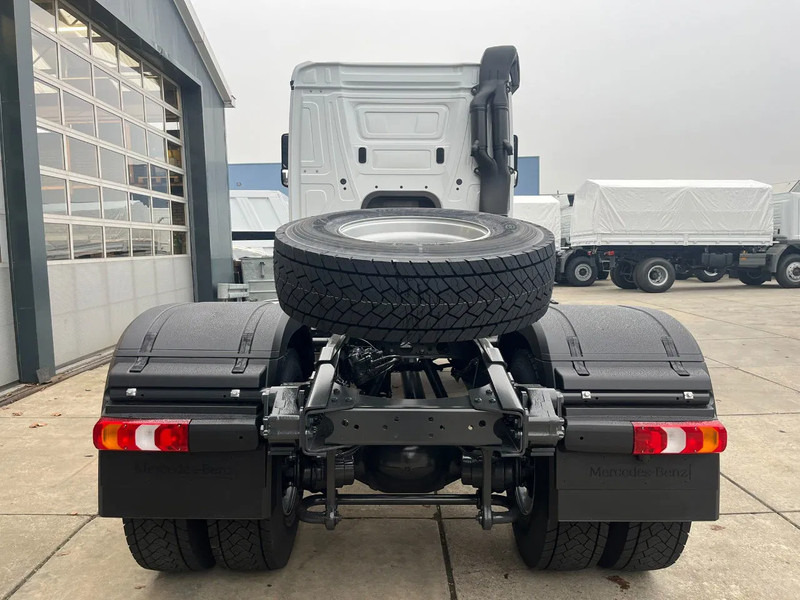 Нови Влекач Mercedes-Benz Actros 2045 S 4x2 Tractor Head: снимка 10