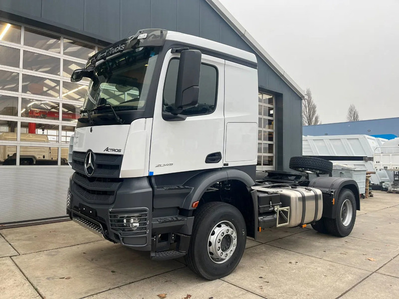 Mercedes-Benz Actros 2045 S 4x2 Tractor Head - Влекач: снимка 1 Mercedes-Benz Actros 2045 S 4x2 Tractor Head - Влекач: снимка 1