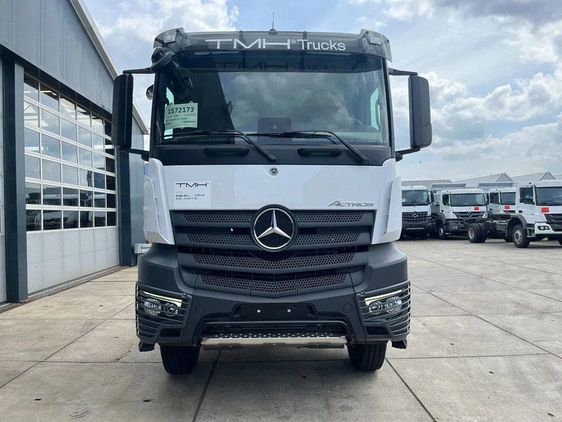 Mercedes-Benz Actros 3348 S 6x4 Tractor Head - Влекач: снимка 2 Mercedes-Benz Actros 3348 S 6x4 Tractor Head - Влекач: снимка 2
