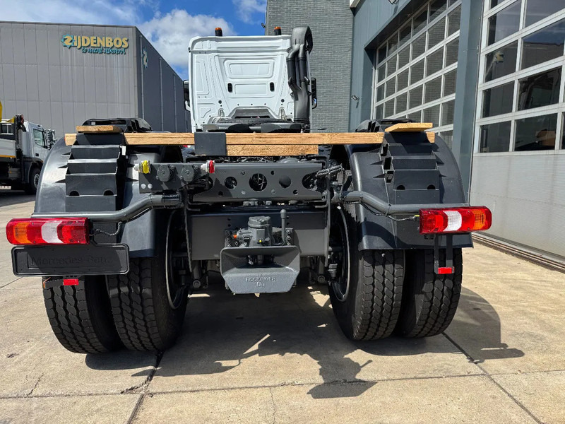 Mercedes-Benz Arocs 4058 AS 6x6 Tractor Head 180T Push Pull EURO-3 - Влекач: снимка 3 Mercedes-Benz Arocs 4058 AS 6x6 Tractor Head 180T Push Pull EURO-3 - Влекач: снимка 3