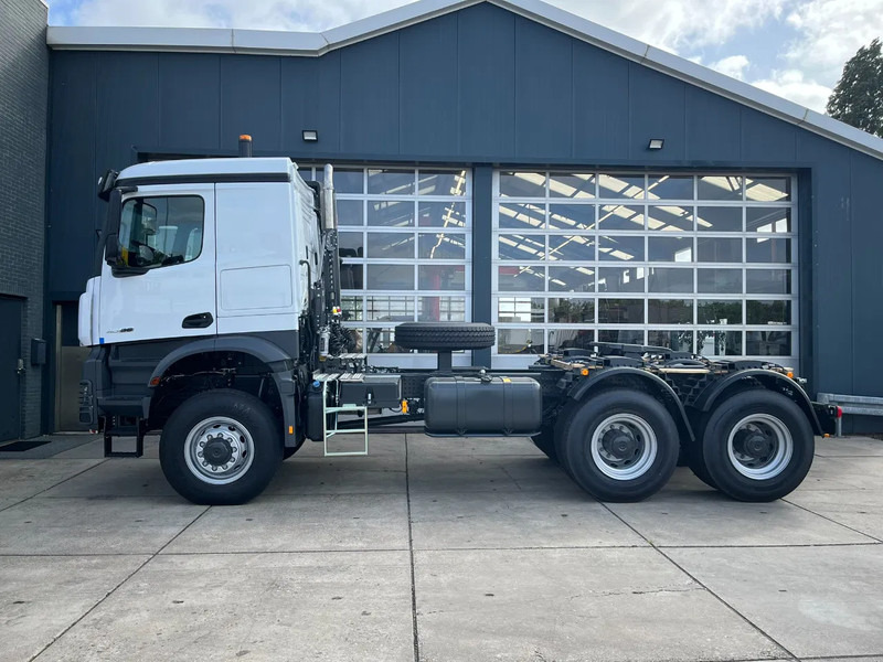Mercedes-Benz Arocs 4058 AS 6x6 Tractor Head 180T Push Pull EURO-5 - Влекач: снимка 2 Mercedes-Benz Arocs 4058 AS 6x6 Tractor Head 180T Push Pull EURO-5 - Влекач: снимка 2