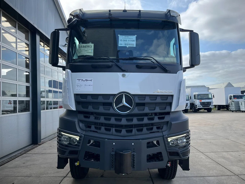 Mercedes-Benz Arocs 4058 AS 6x6 Tractor Head 180T Push Pull EURO-5 - Влекач: снимка 4 Mercedes-Benz Arocs 4058 AS 6x6 Tractor Head 180T Push Pull EURO-5 - Влекач: снимка 4