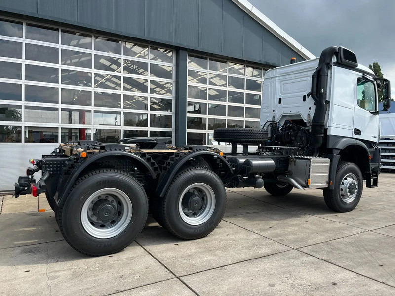 Mercedes-Benz Arocs 4058 AS 6x6 Tractor Head 180T Push Pull (Pre order) - Влекач: снимка 5 Mercedes-Benz Arocs 4058 AS 6x6 Tractor Head 180T Push Pull (Pre order) - Влекач: снимка 5