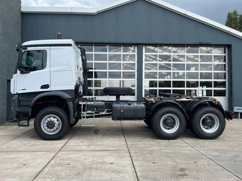 Mercedes-Benz Arocs 4058 AS 6x6 Tractor Head 180T Push Pull (Pre order) - Влекач: снимка 2 Mercedes-Benz Arocs 4058 AS 6x6 Tractor Head 180T Push Pull (Pre order) - Влекач: снимка 2