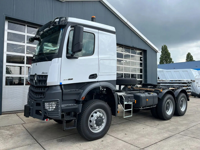 Mercedes-Benz Arocs 4058 AS 6x6 Tractor Head 180T Push Pull euro3 (Pre order) - Влекач: снимка 1 Mercedes-Benz Arocs 4058 AS 6x6 Tractor Head 180T Push Pull euro3 (Pre order) - Влекач: снимка 1