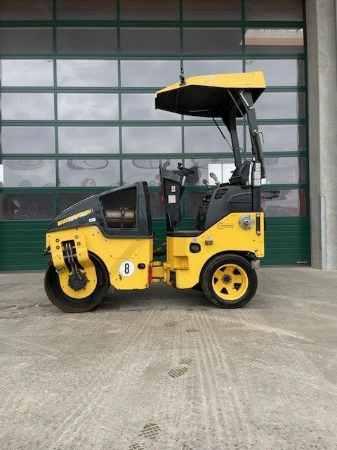 BOMAG BW 100 AC-5 - Комбиниран валяк: снимка 1 BOMAG BW 100 AC-5 - Комбиниран валяк: снимка 1