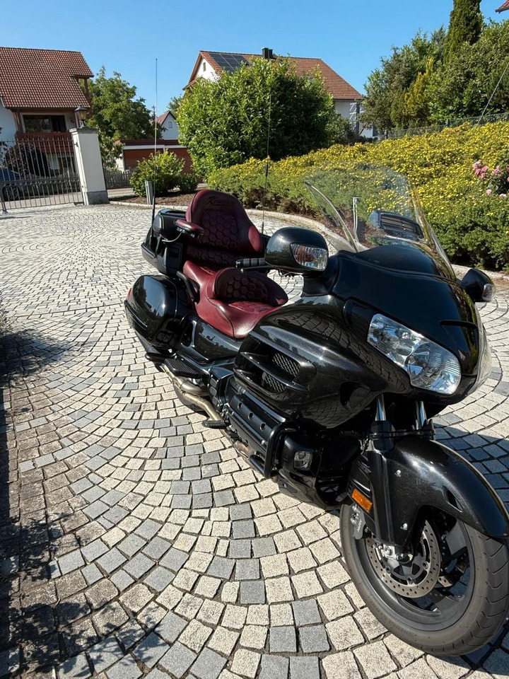 Honda GL1800 SC47*Krossline*Audio*Wilbers*SR Racing - Мотоциклет: снимка 3 Honda GL1800 SC47*Krossline*Audio*Wilbers*SR Racing - Мотоциклет: снимка 3