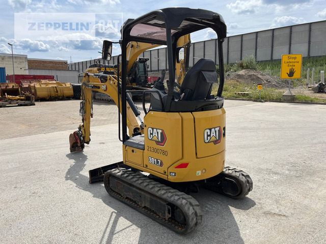 Cat 301.7-05A - Мини багер: снимка 3 Cat 301.7-05A - Мини багер: снимка 3