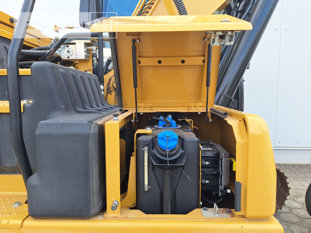 Верижен багер Cat 320GC: снимка 33