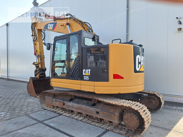 Cat 325FL - Верижен багер: снимка 2 Cat 325FL - Верижен багер: снимка 2
