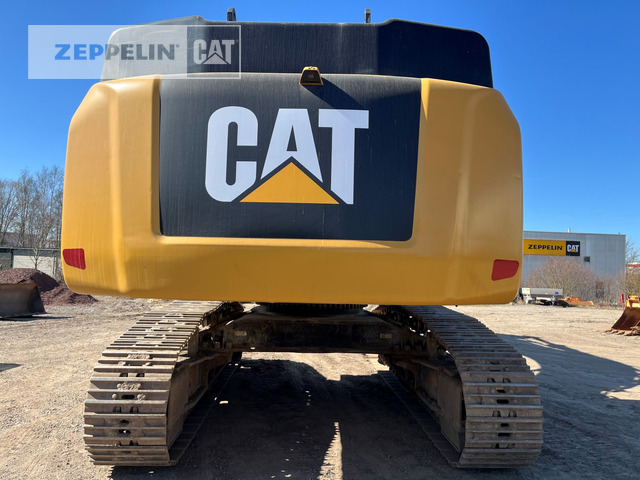 Cat 352FL - Верижен багер: снимка 3 Cat 352FL - Верижен багер: снимка 3