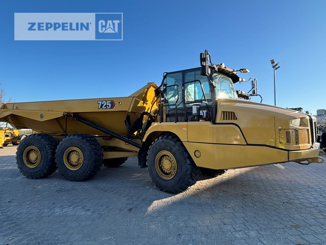 Cat 725-04A - Съчленен самосвал: снимка 1 Cat 725-04A - Съчленен самосвал: снимка 1