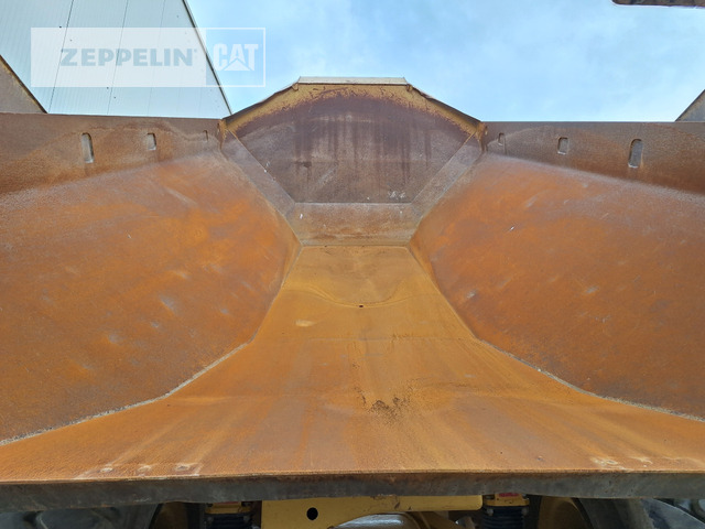 Cat 735B - Съчленен самосвал: снимка 5 Cat 735B - Съчленен самосвал: снимка 5