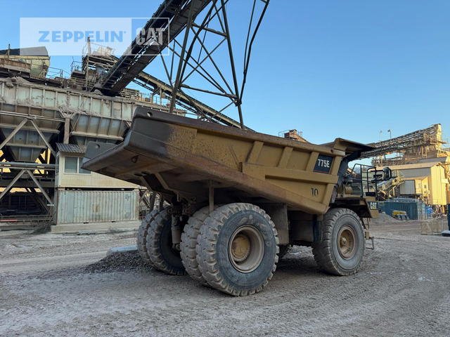 Cat 775E - Кариерен самосвал: снимка 3 Cat 775E - Кариерен самосвал: снимка 3