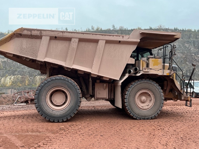 Cat 775G - Кариерен самосвал: снимка 3 Cat 775G - Кариерен самосвал: снимка 3