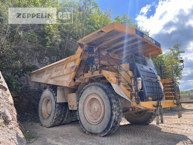 Cat 777F - Кариерен самосвал: снимка 3 Cat 777F - Кариерен самосвал: снимка 3
