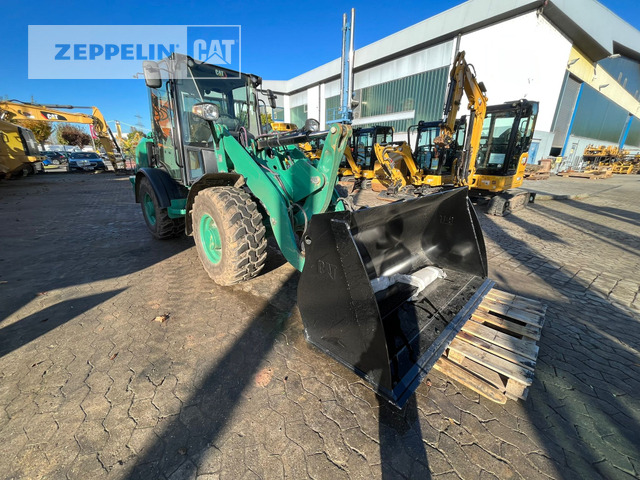 Cat 906M - Колесен товарач: снимка 2 Cat 906M - Колесен товарач: снимка 2