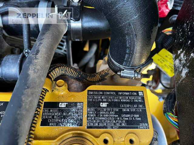 Колесен товарач Cat 907M: снимка 19