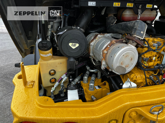 Колесен товарач Cat 907M: снимка 20