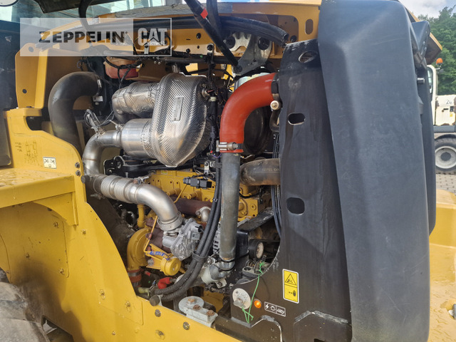 Колесен товарач Cat 918M: снимка 19