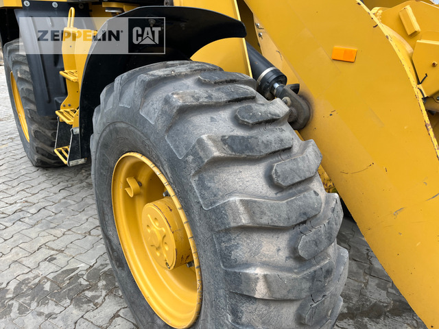 Колесен товарач Cat 918M: снимка 7