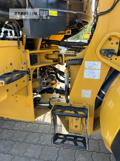 Колесен товарач Cat 938M: снимка 10