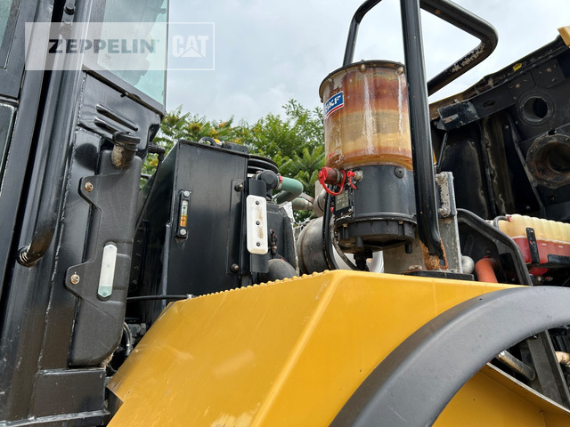 Колесен товарач Cat 966MXE: снимка 39 Колесен товарач Cat 966MXE: снимка 39