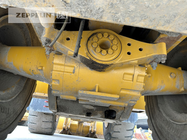 Колесен товарач Cat 966MXE: снимка 33 Колесен товарач Cat 966MXE: снимка 33