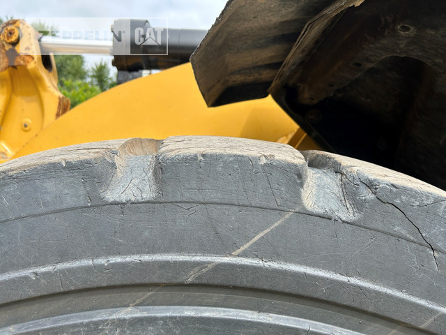 Колесен товарач Cat 966MXE: снимка 12 Колесен товарач Cat 966MXE: снимка 12