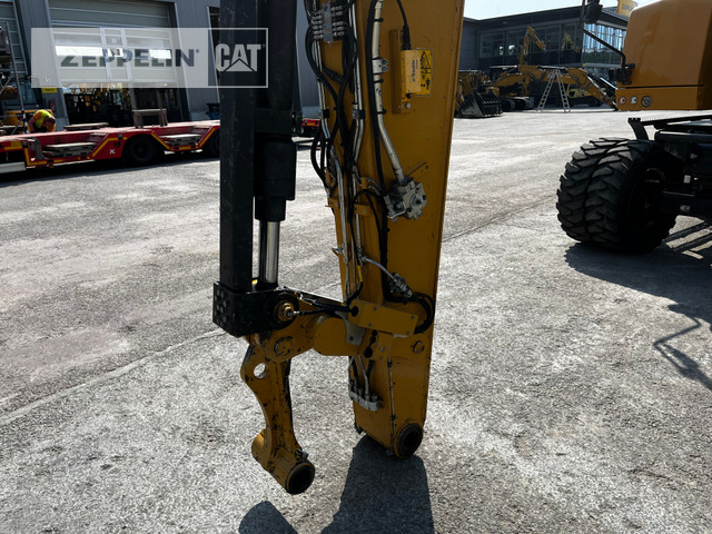 Лизинг на Cat M318F Cat M318F: снимка 9